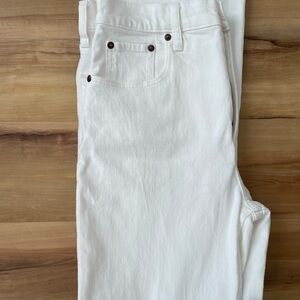 Abercrombie Ultra High Rise Ankle Straight Jean